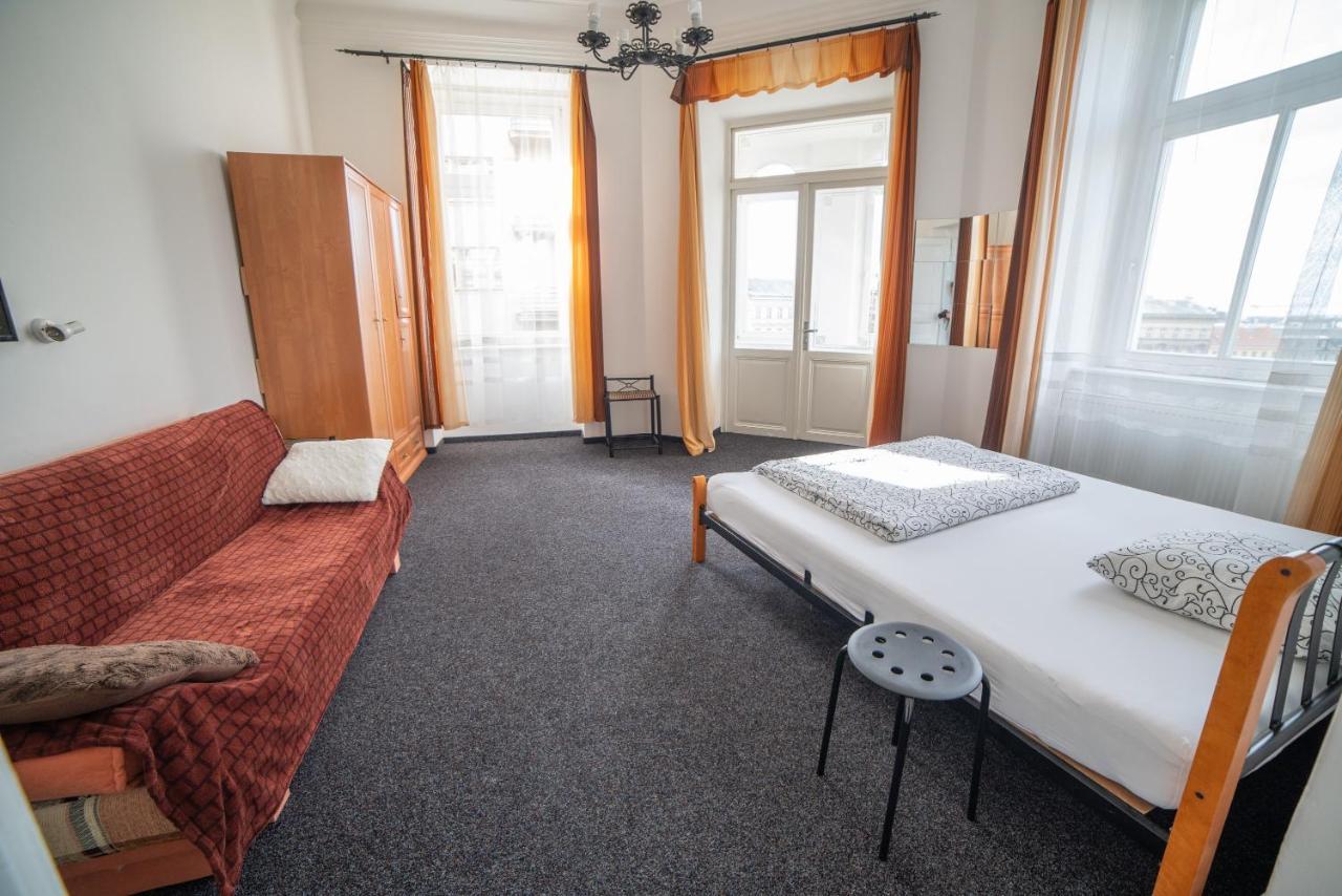 Apartment Kahoun Prague Exterior photo